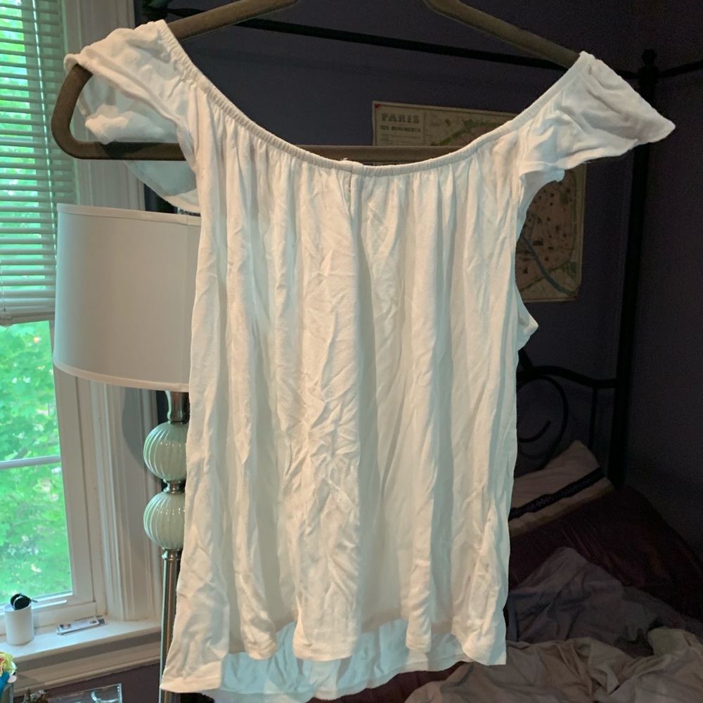 Kimchi Blue off the shoulder float top